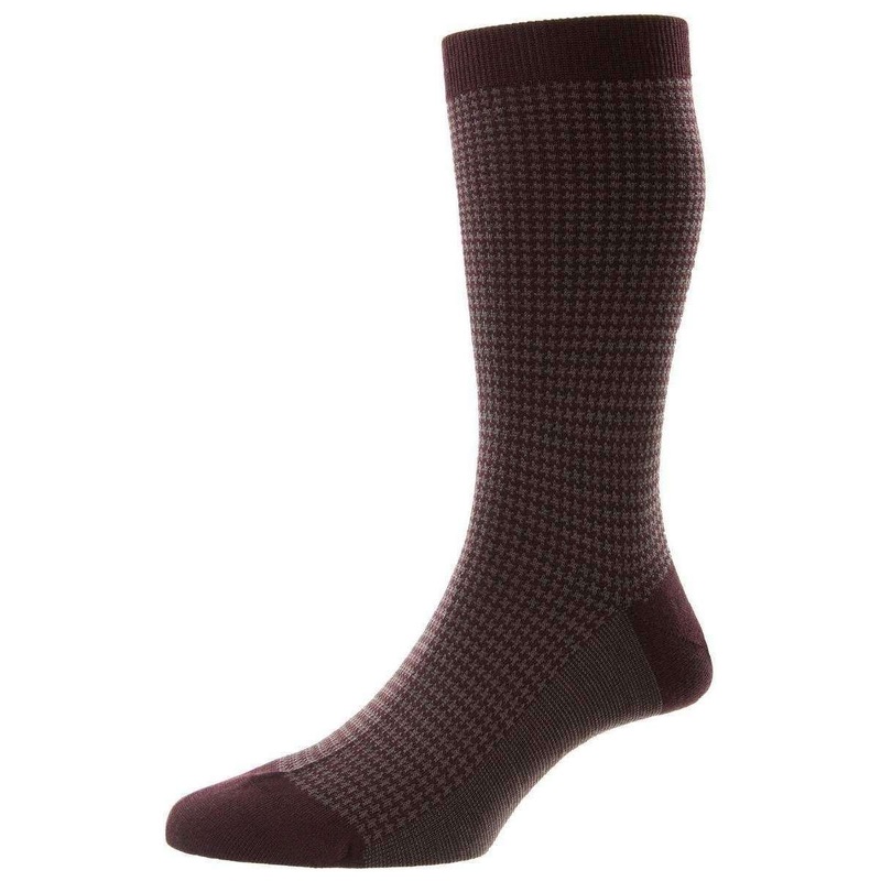 Pantherella Highbury Houndstooth Merino Wool Socks – Maroon