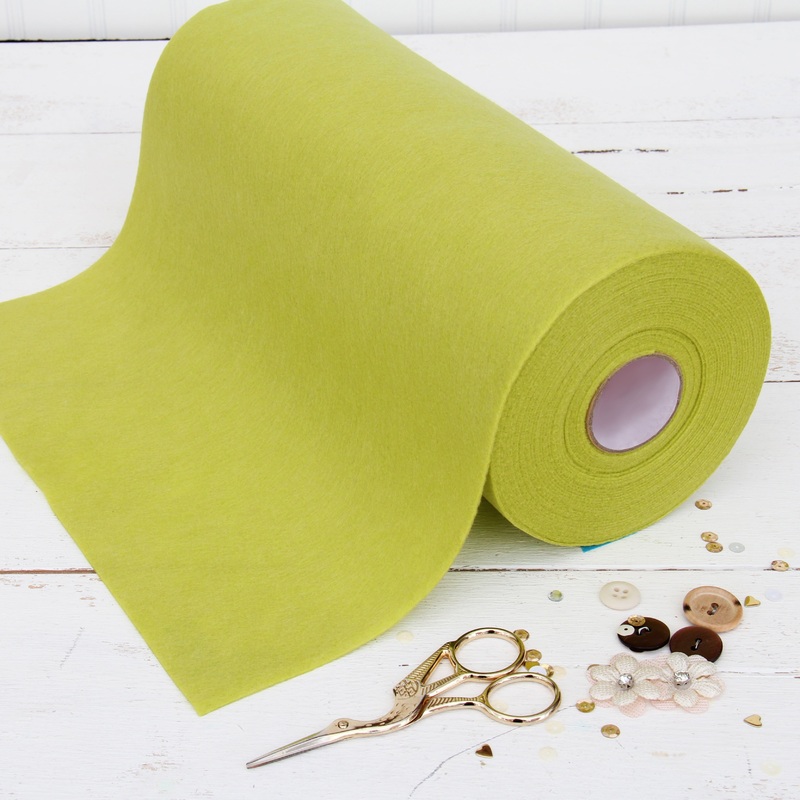 Moss Green Felt 12″ x 10 Yard Roll – Soft Premium Felt Fabric