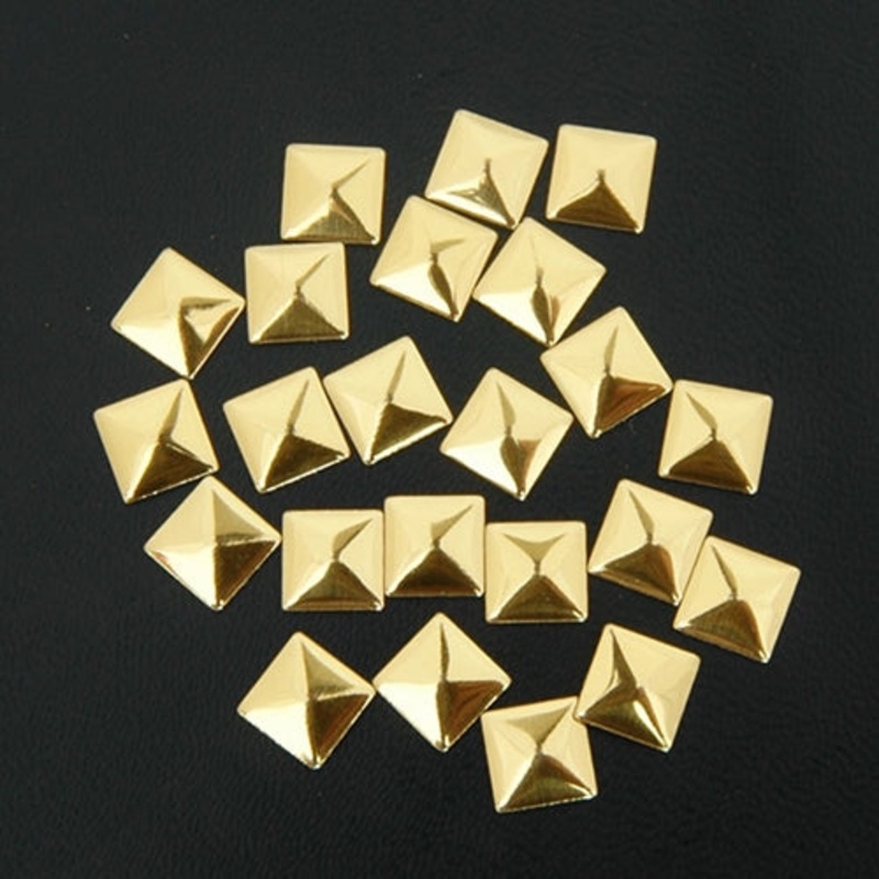 Hot Fix Metallic Nailhead – Gold Square 7x7mm – 1 Gross