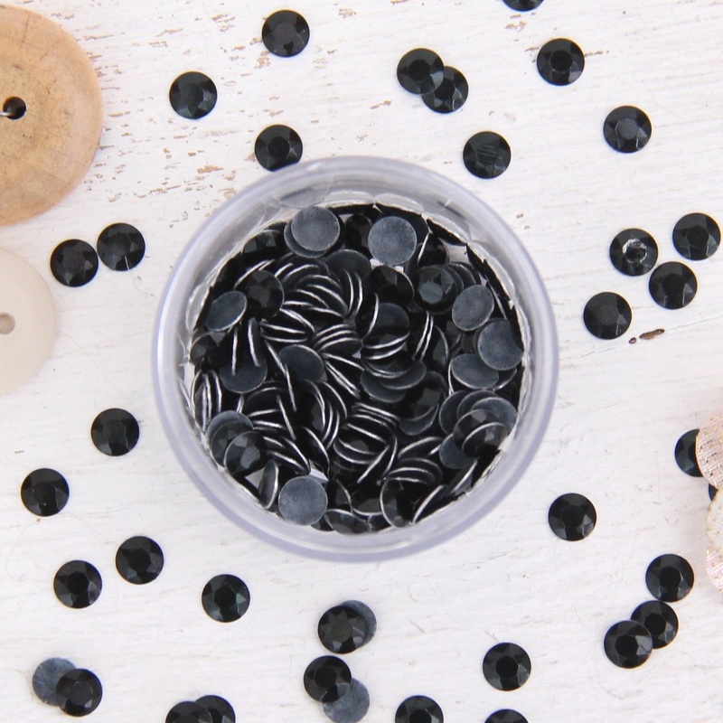 Hot Fix Metallic Rhinestones 4mm Jet – 4 gross