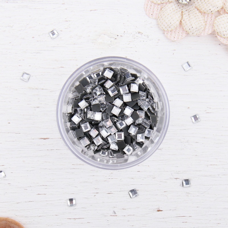 Shaped Rhinestones – Square 3x3mm – 288 Stones