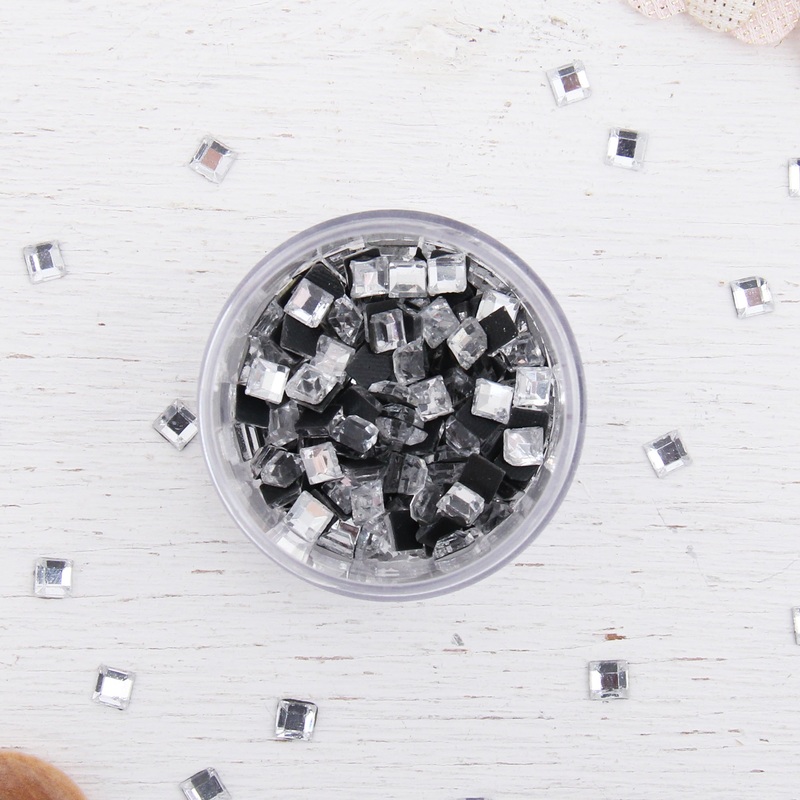 Shaped Rhinestones – Square 4x4mm – 288 Stones