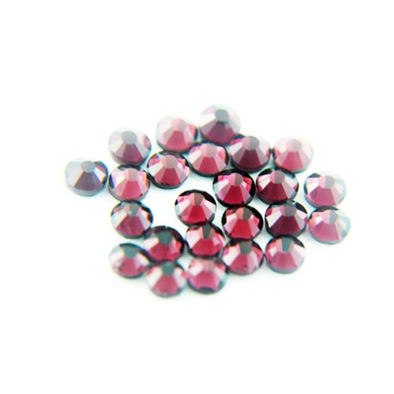 Machine Cut Hot Fix Rhinestones – SS6 -Lt. Amethyst