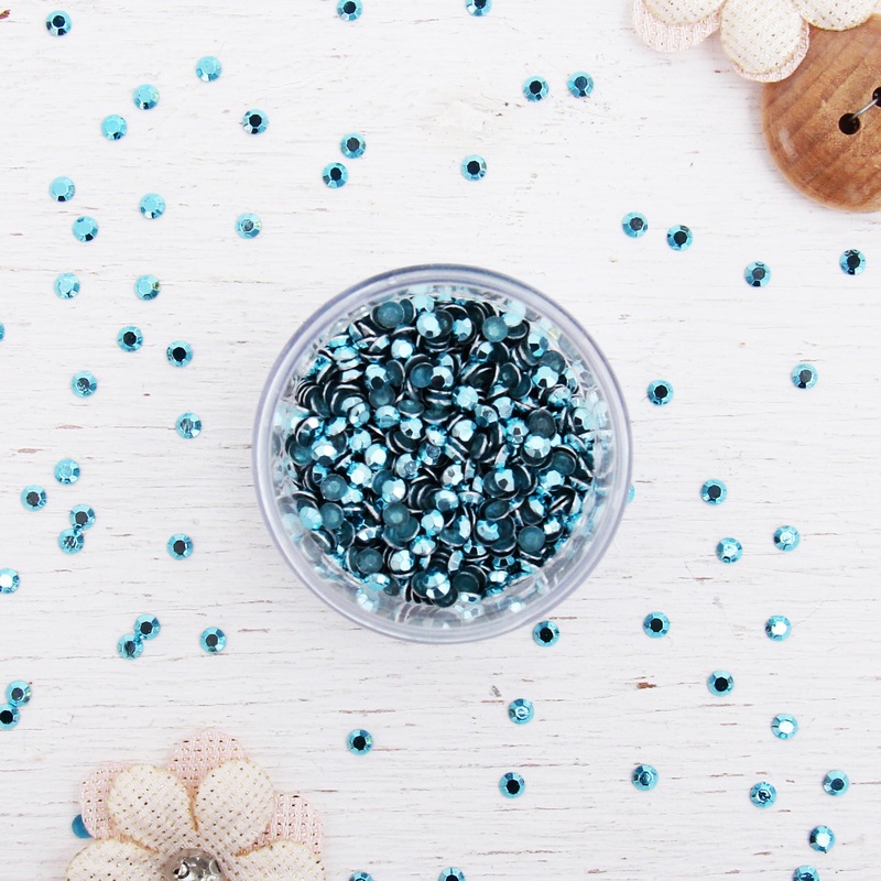 Hot Fix Metallic Rhinestones 2mm Lt. Sapphire